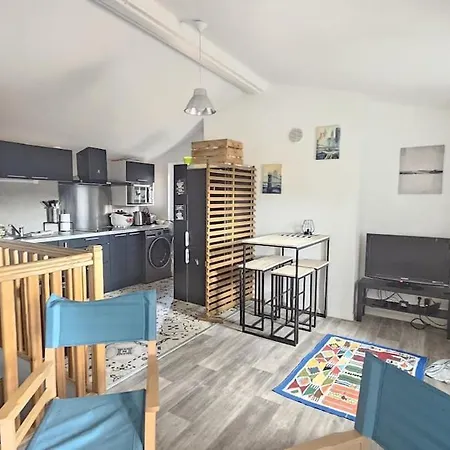 Apartment Le Clos Des Remparts #montferrand#calme